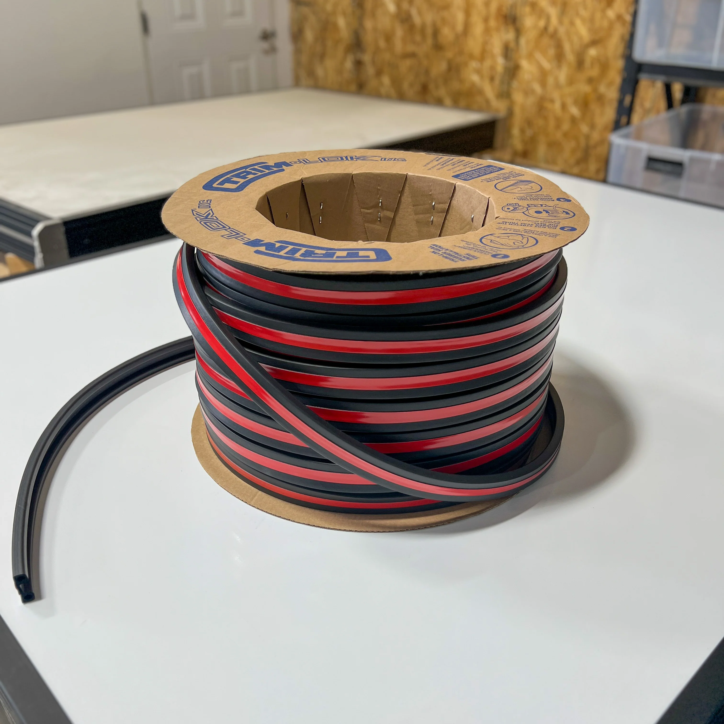 Double Bulb Bed Seal - Image 3