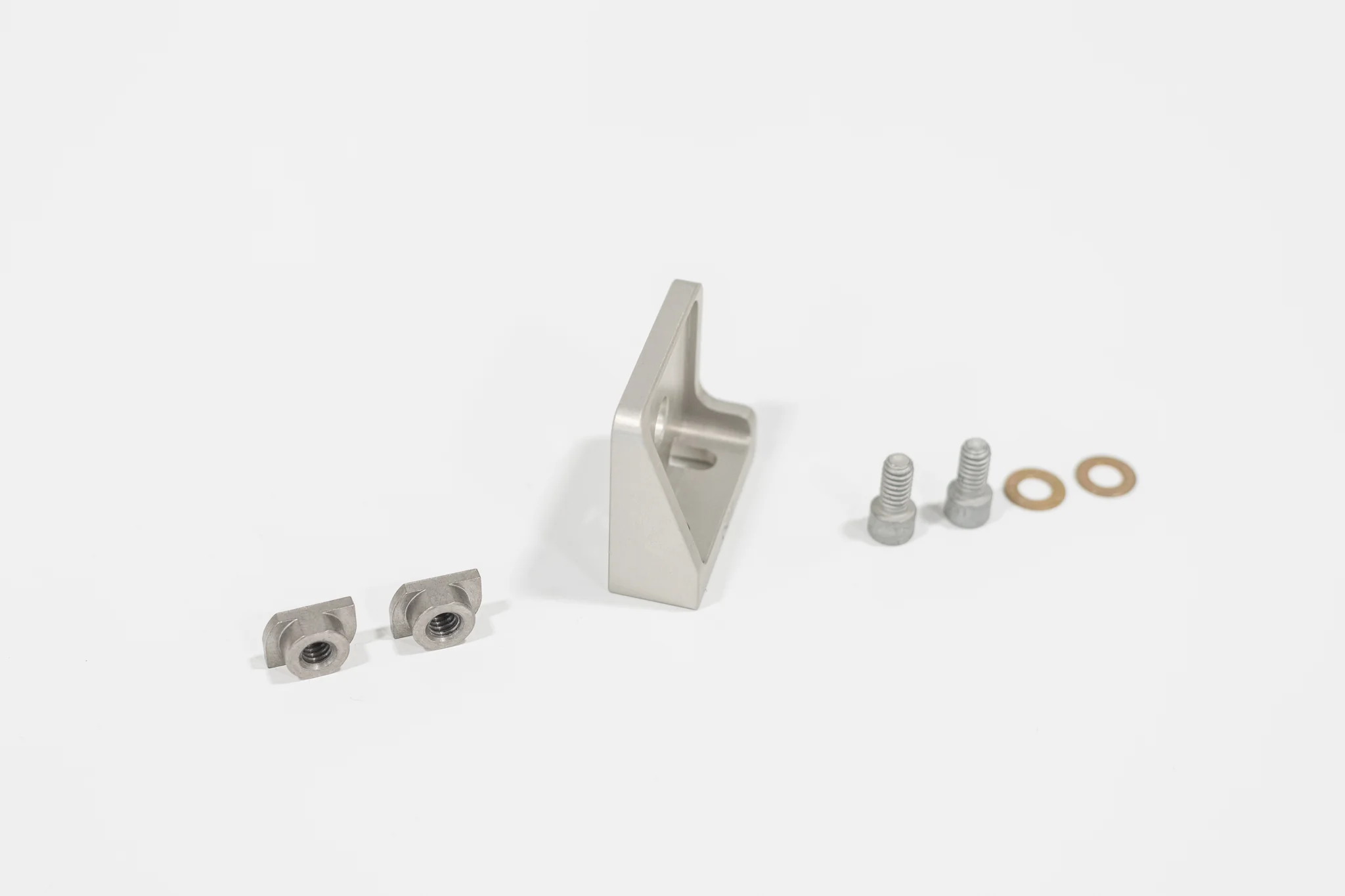 Machined 90° Bracket - Image 4