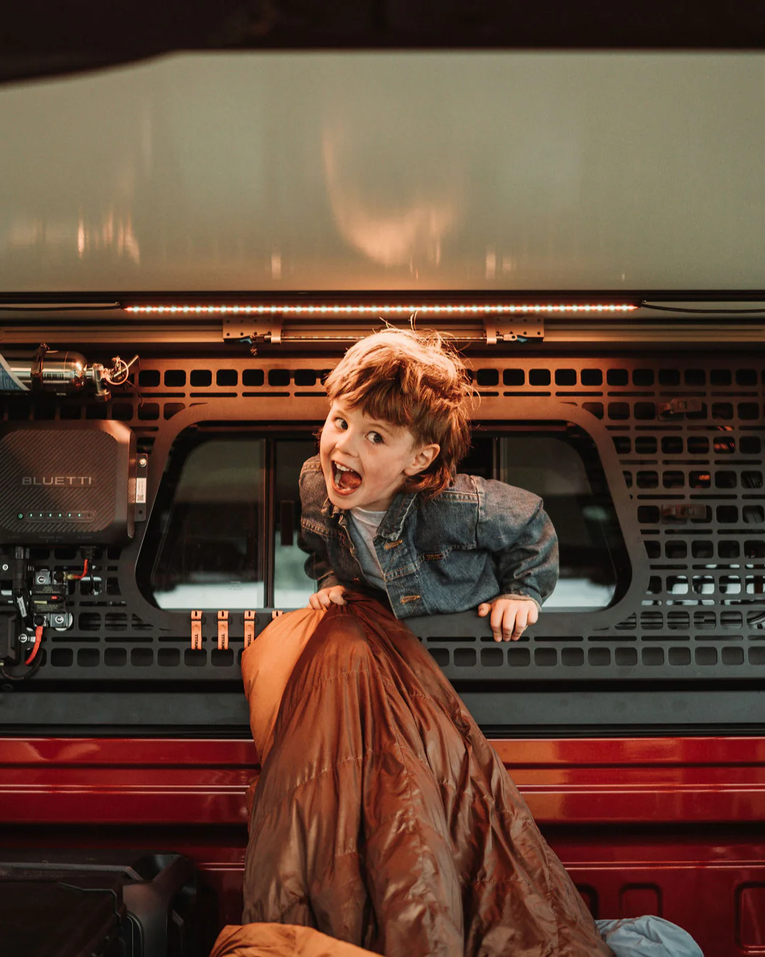 V2 MAX Camper - Image 8